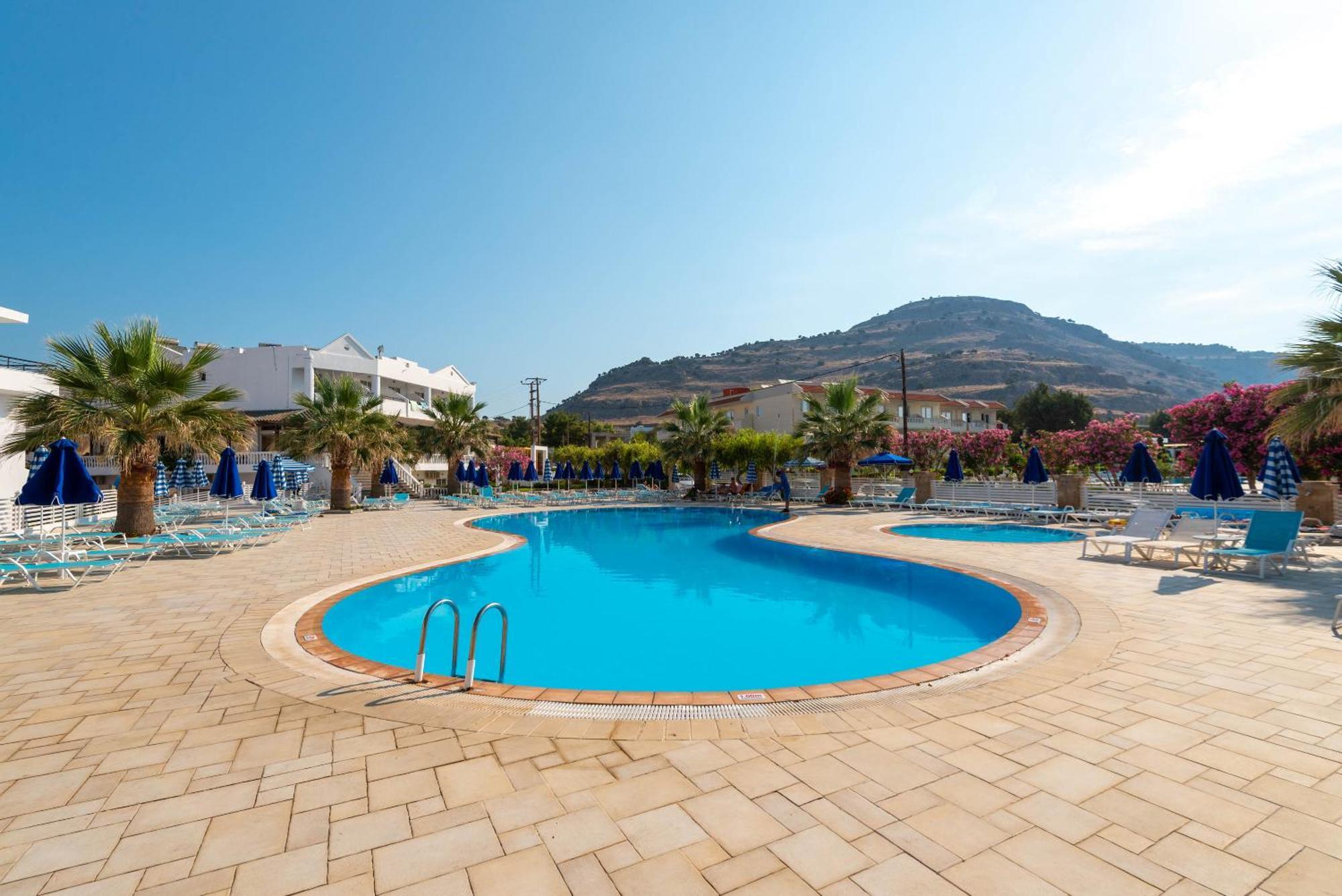 Elvita Beach Hotel Киотари Екстериор снимка