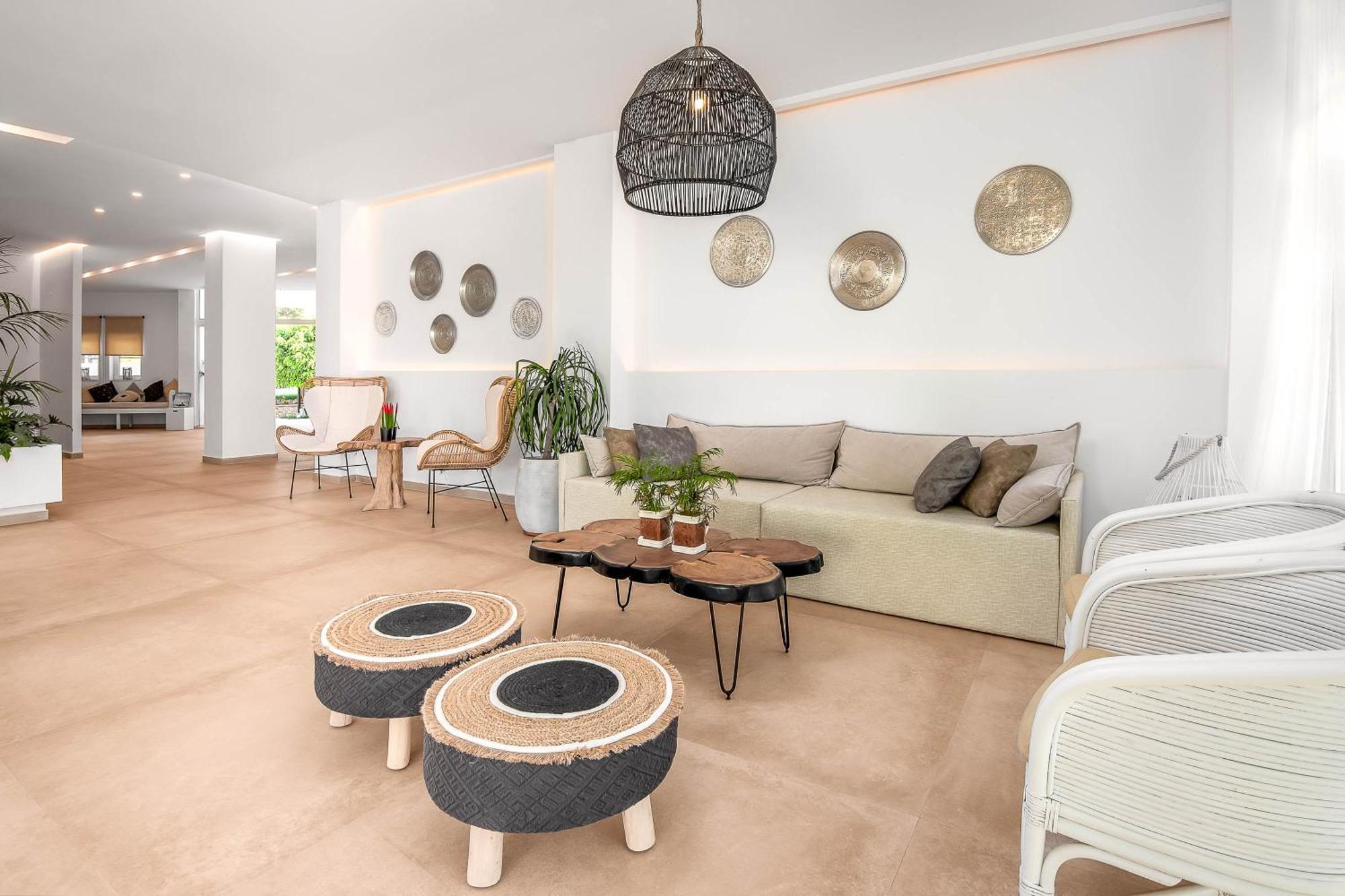 Elvita Beach Hotel Киотари Екстериор снимка