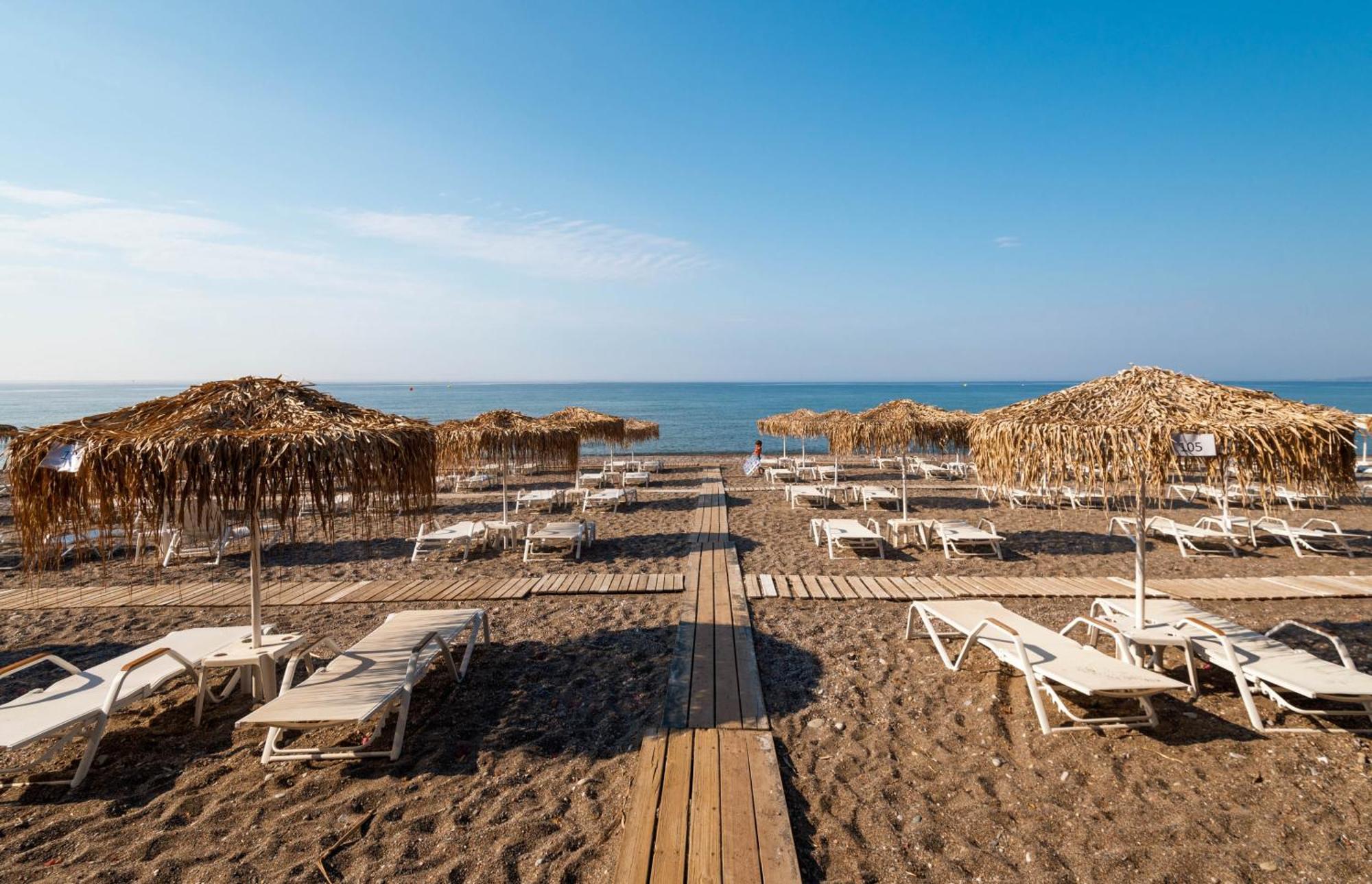Elvita Beach Hotel Киотари Екстериор снимка