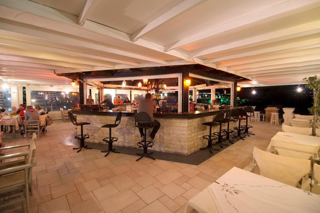 Elvita Beach Hotel Киотари Екстериор снимка